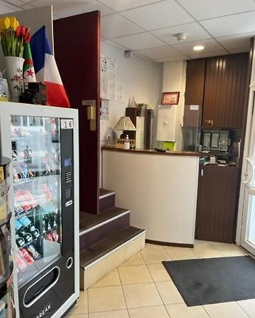 月神公园酒店 巴黎 外观 照片